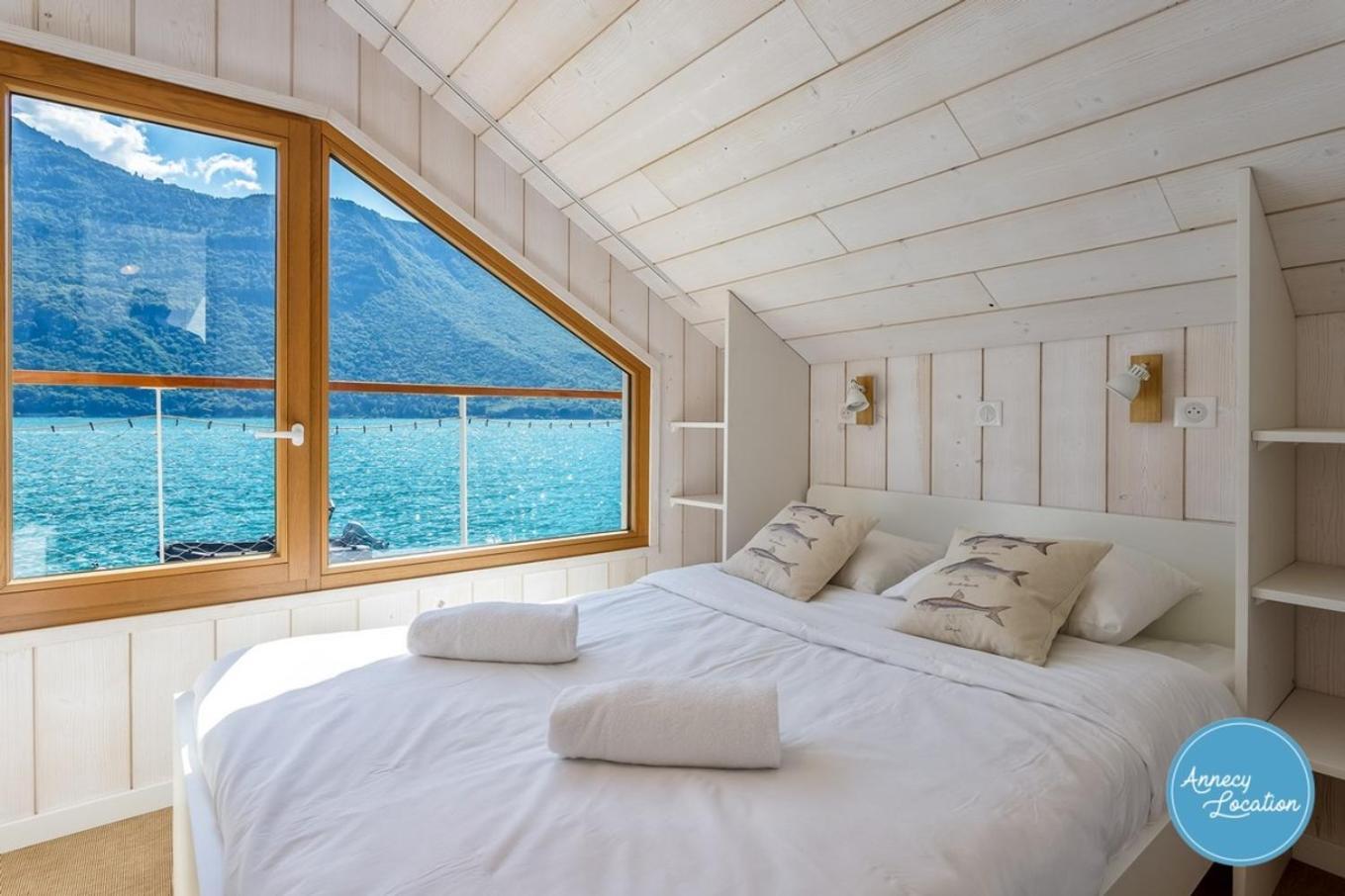 Chalet Coquillage Waterfront Escape On Lake Doussard Esterno foto